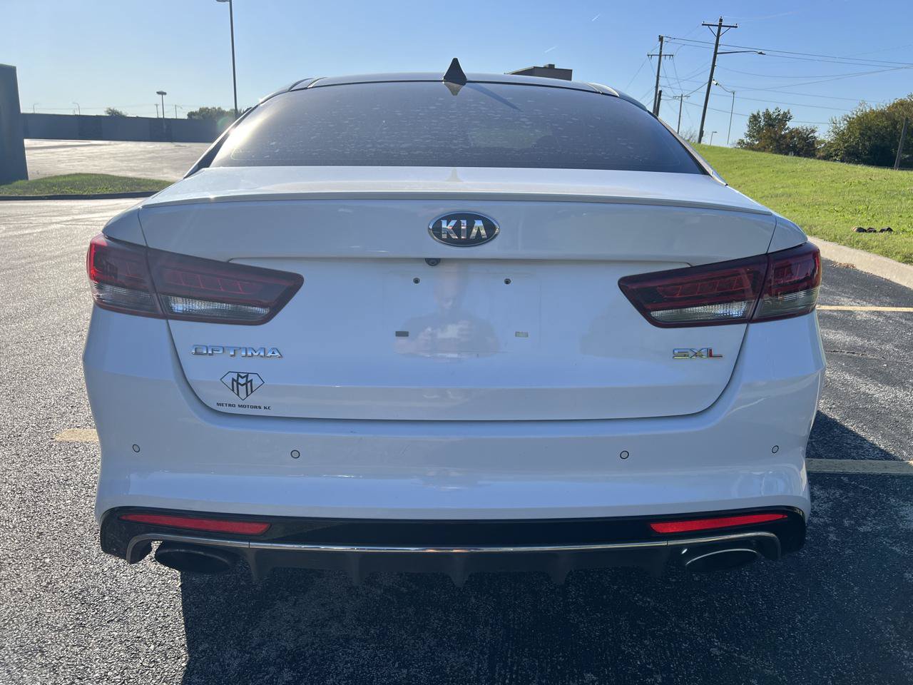 Used 2018 Kia Optima SX w/ Technology Package FWD image 4