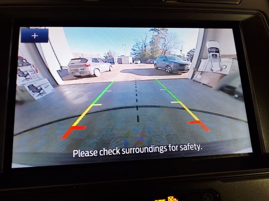 Used 2021 Ford Expedition XLT image 12