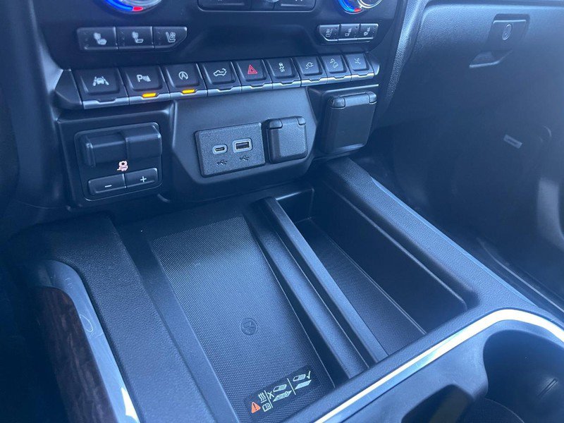 Used 2020 GMC Sierra 1500 Denali w/ Denali Carbonpro Edition image 38