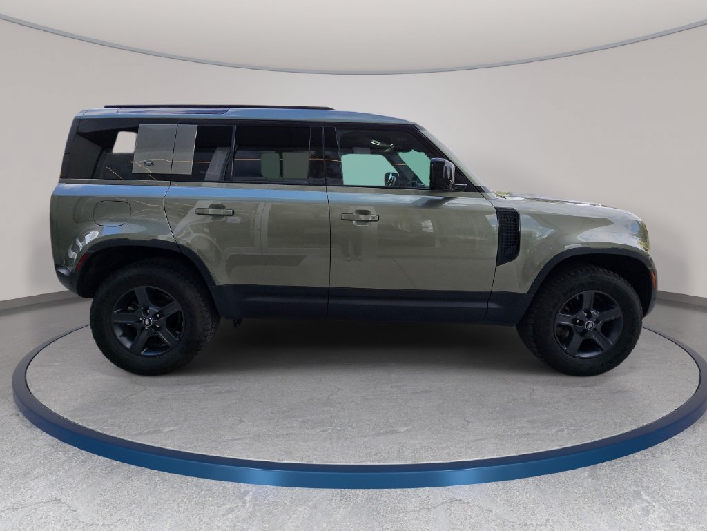 Used 2023 Land Rover Defender 110 AWD/4WD image 5