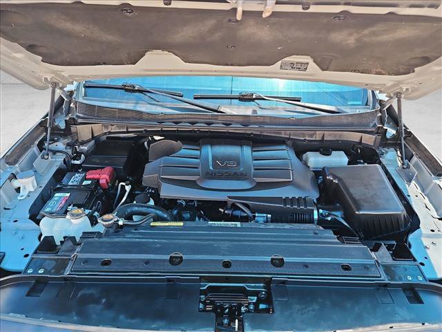 Used 2022 Nissan Titan PRO-4X w/ Pro-4x Convenience Package AWD/4WD image 23