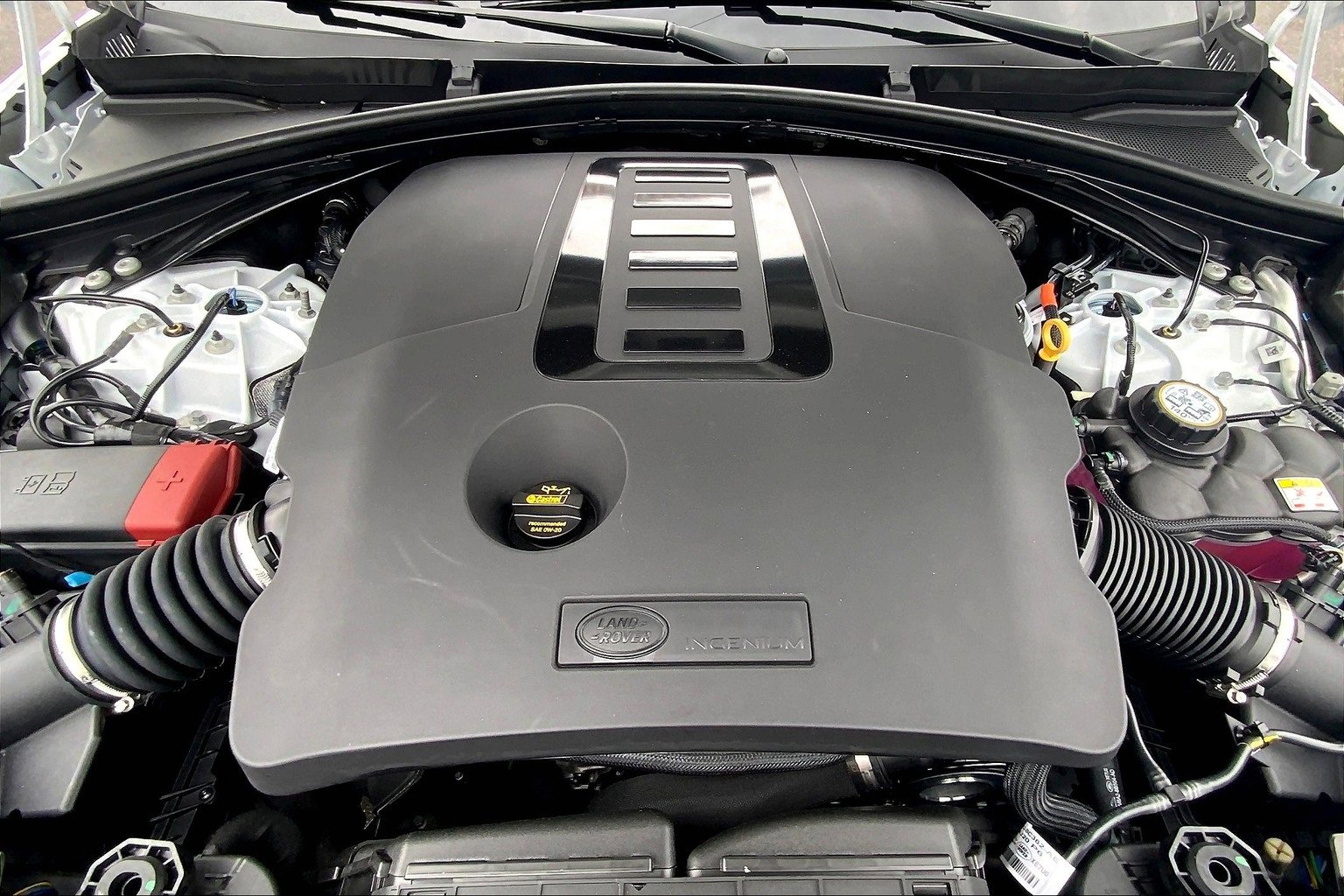 New 2026 Land Rover Range Rover Velar Dynamic SE image 16