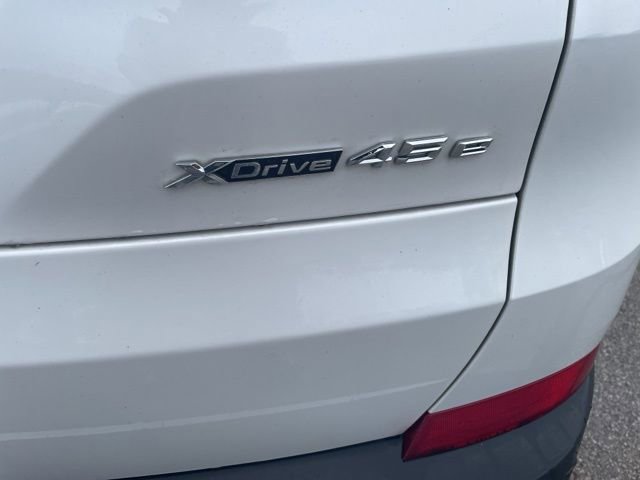 Used 2022 BMW X5 xDrive45e w/ Executive Package image 4