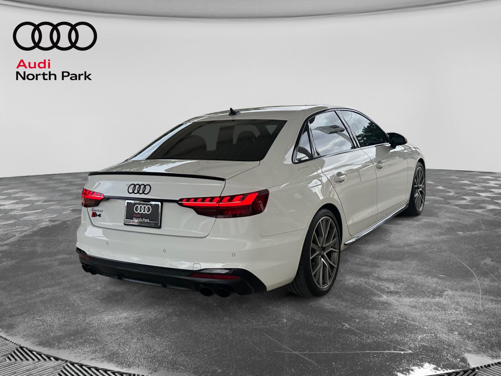 Used 2024 Audi S4 Premium Plus AWD/4WD image 5
