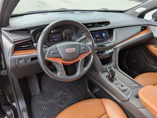 Used 2020 Cadillac XT5 Premium Luxury image 7