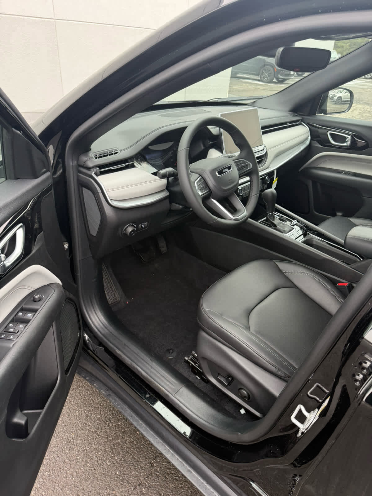 New 2026 Jeep Compass Limited AWD/4WD image 11