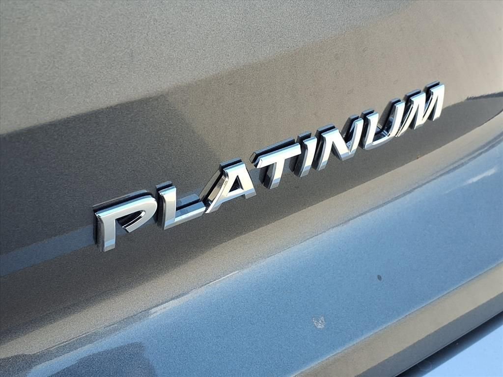 New 2025 Nissan Pathfinder Platinum w/ Cargo Package image 7
