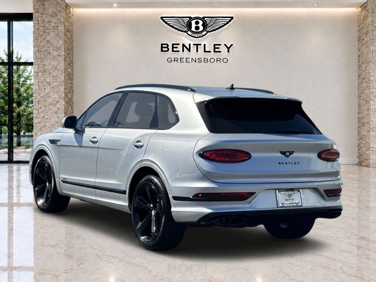New 2027 Bentley Bentayga AWD/4WD image 2