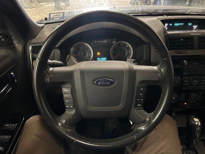 Used 2008 Ford Escape Limited AWD/4WD image 32