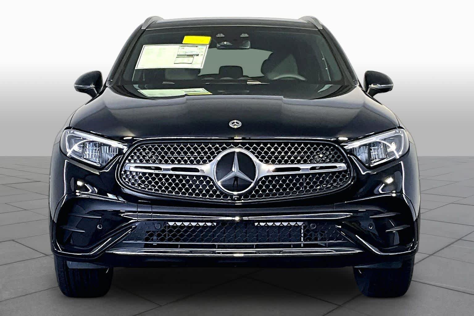 New 2026 Mercedes-Benz GLC 300 4MATIC image 2