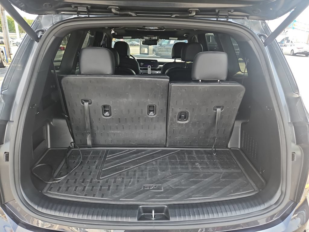 Used 2025 Kia Telluride EX X-Line AWD/4WD image 9