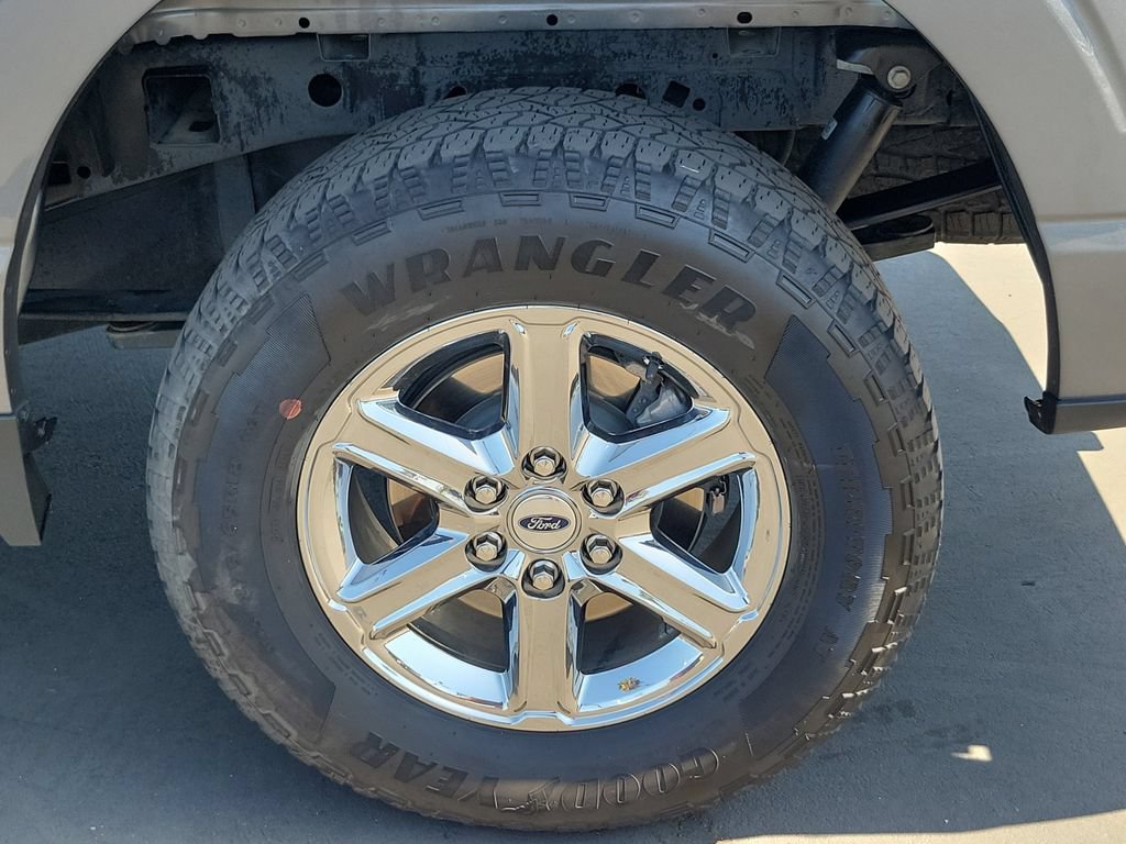 Used 2025 Ford F150 XLT w/ Equipment Group 301A Standard AWD/4WD image 32