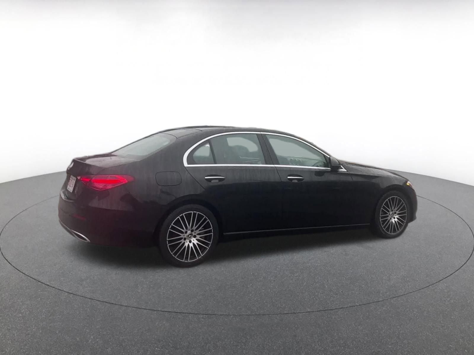 Used 2024 Mercedes-Benz C 300 Sedan image 15