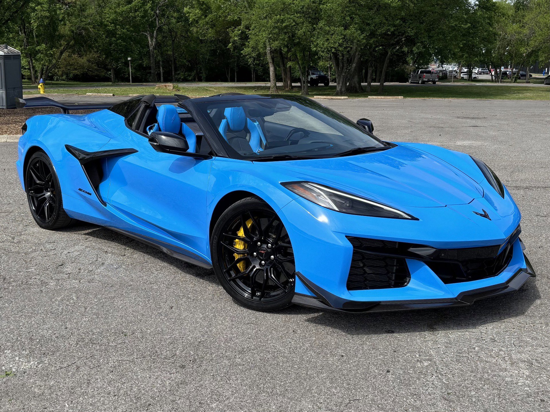 Used 2025 Chevrolet Corvette Z06 RWD image 56