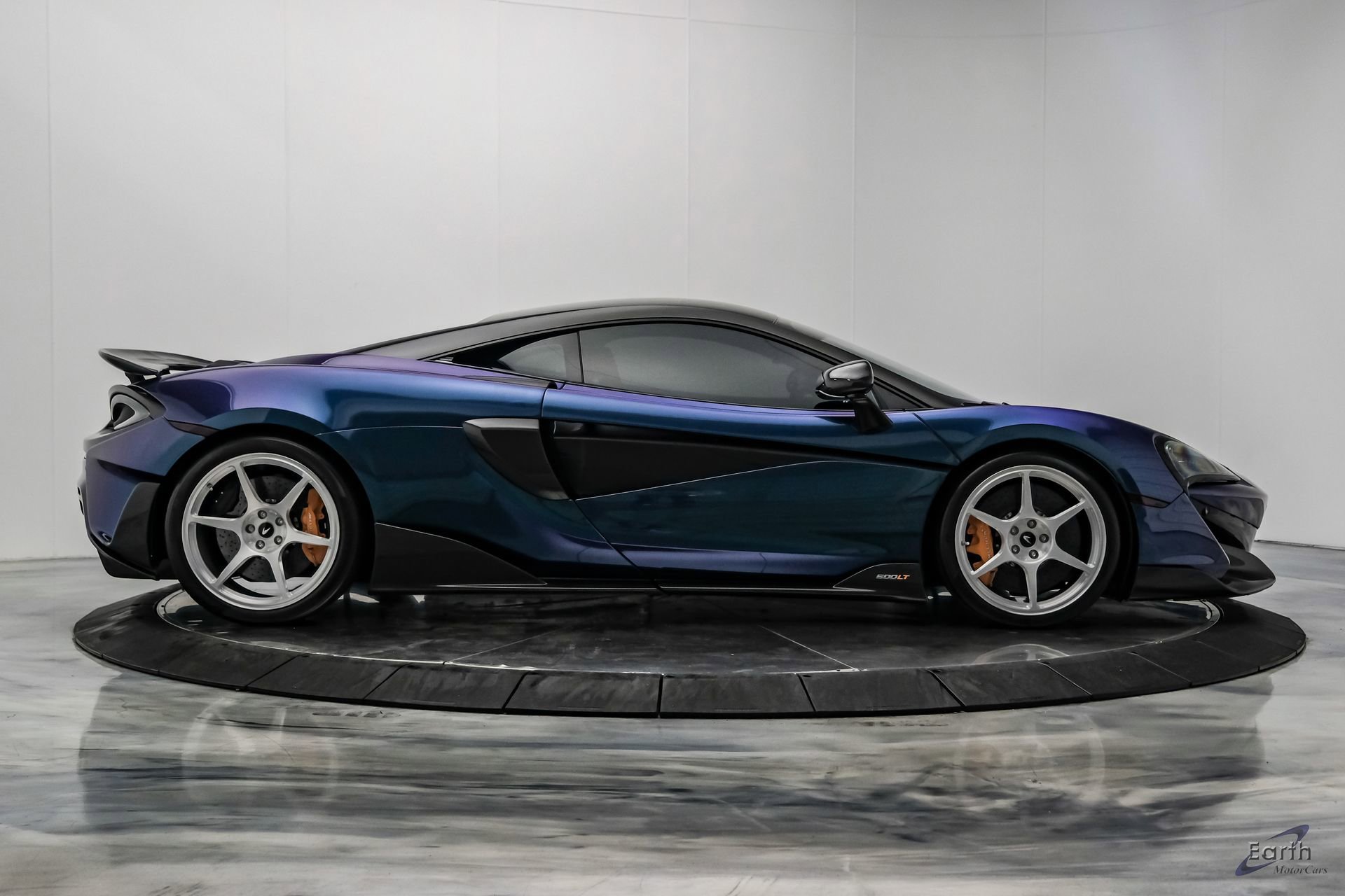 Used 2019 McLaren 600LT RWD image 24