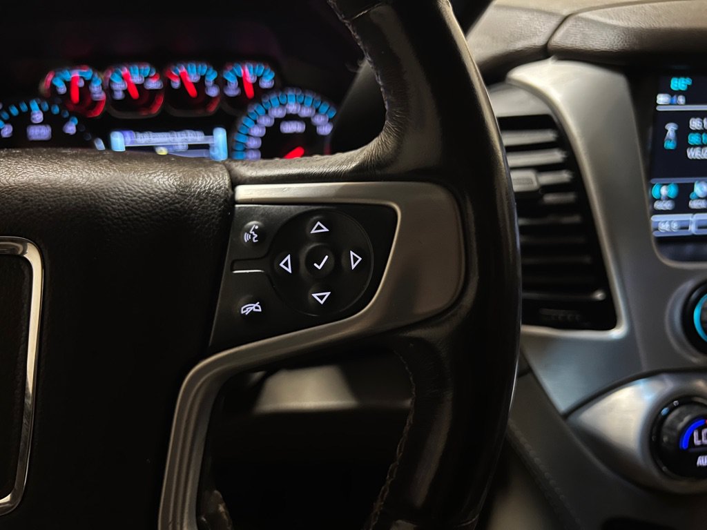 Used 2019 GMC Yukon SLT w/ Premium Edition RWD image 32
