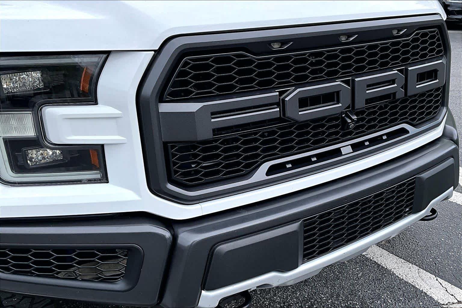 Used 2017 Ford F150 Raptor w/ Equipment Group 802A Luxury image 30