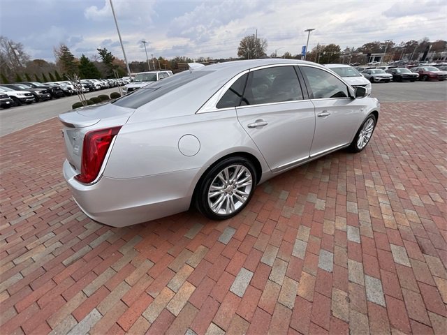 Used 2018 Cadillac XTS Luxury image 34