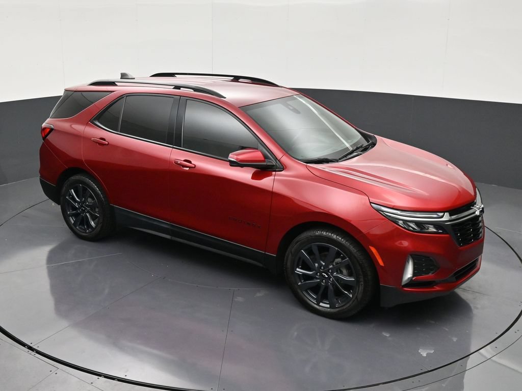 Used 2022 Chevrolet Equinox RS w/ RS Leather Package FWD image 18