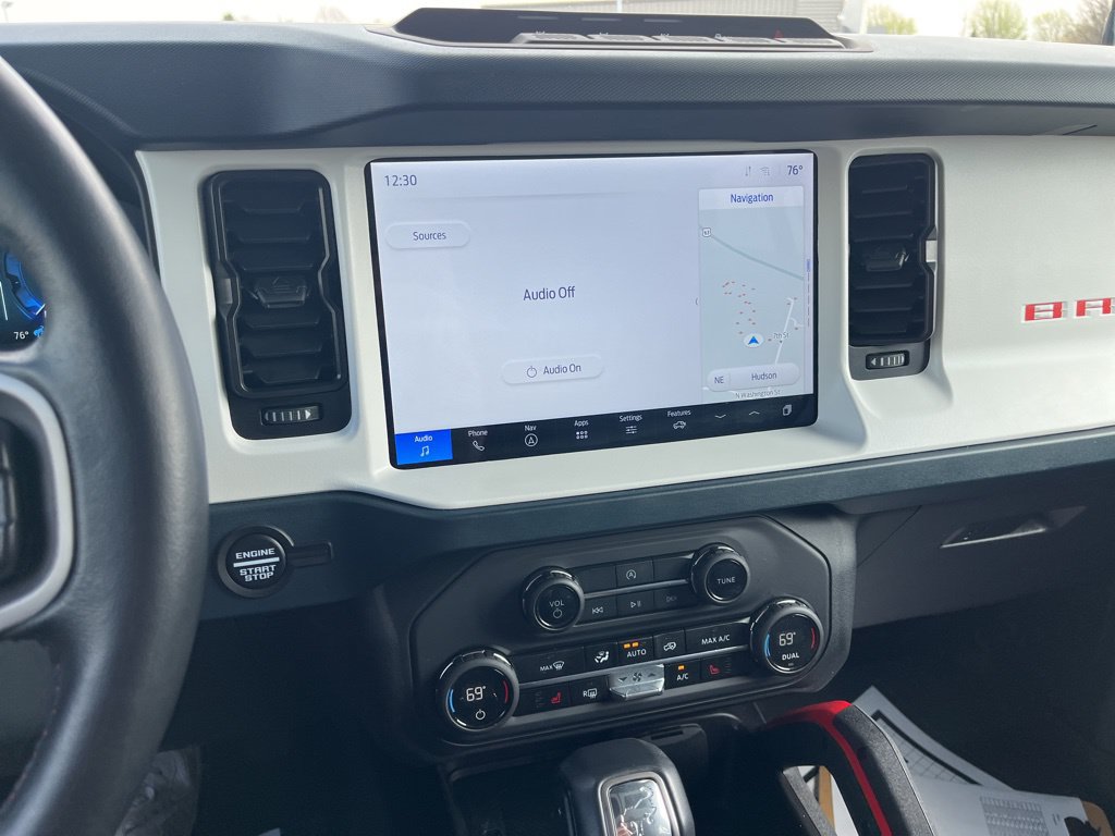 Used 2025 Ford Bronco Heritage Edition AWD/4WD image 17