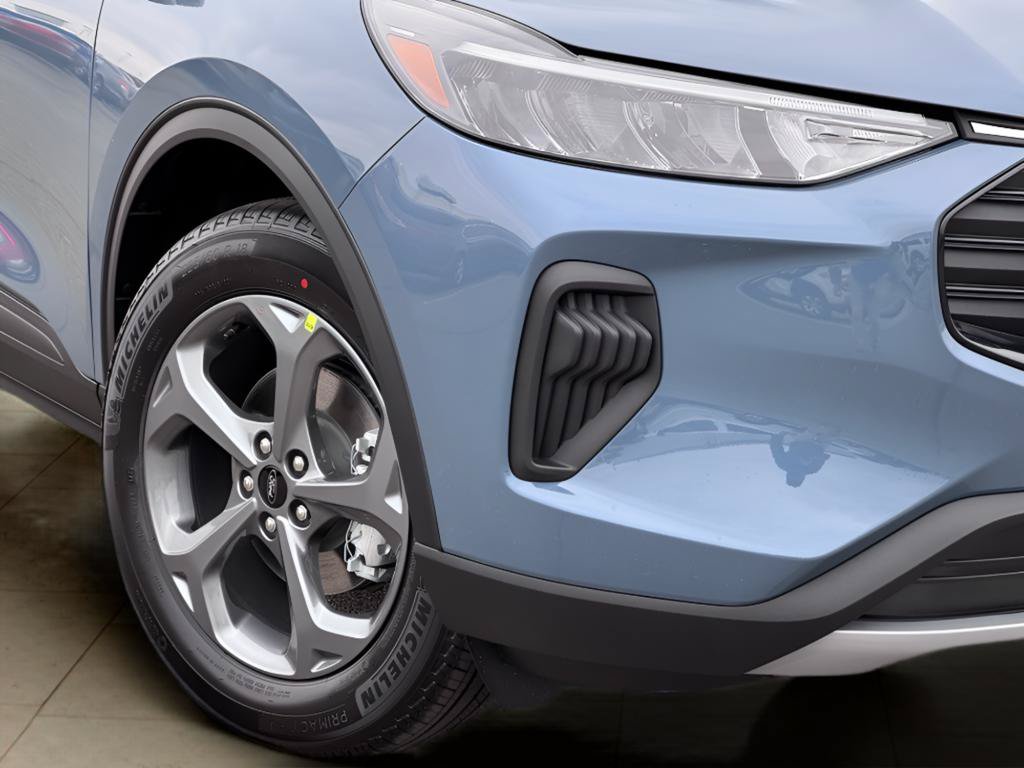New 2026 Ford Escape ST-Line w/ Tech Pack #1 FWD image 41