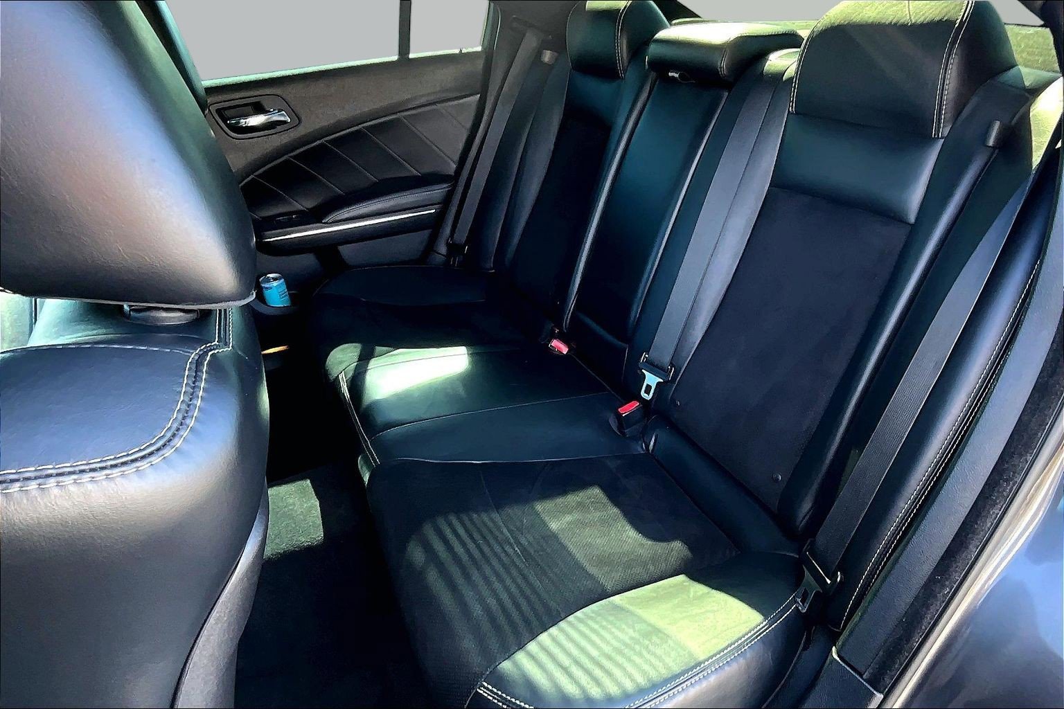 Used 2014 Dodge Charger R/T RWD image 19
