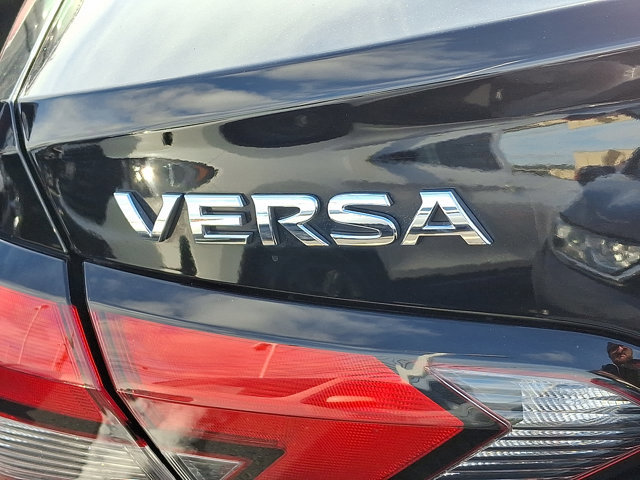 Used 2020 Nissan Versa SV image 29