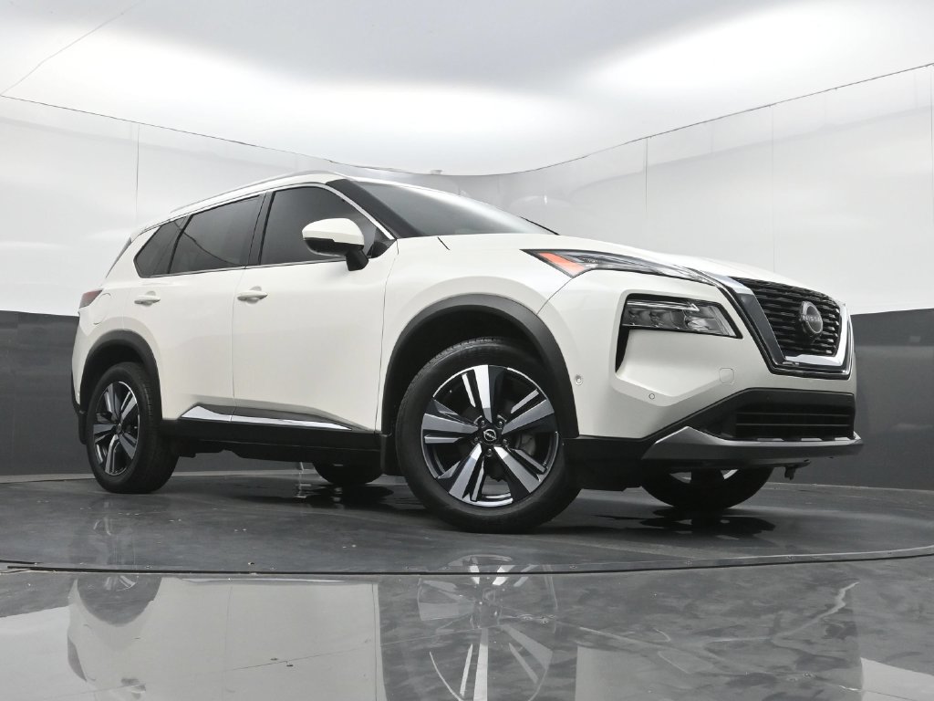 Used 2023 Nissan Rogue SL w/ SL Premium Package FWD image 26