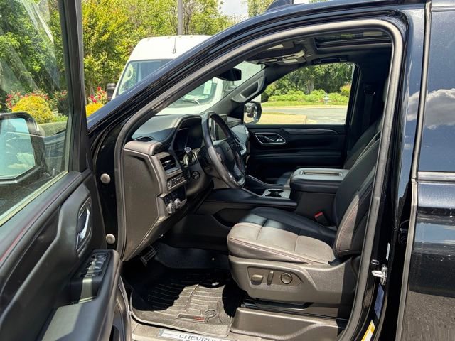 Used 2022 Chevrolet Suburban RST w/ Sport Performance Package AWD/4WD image 14