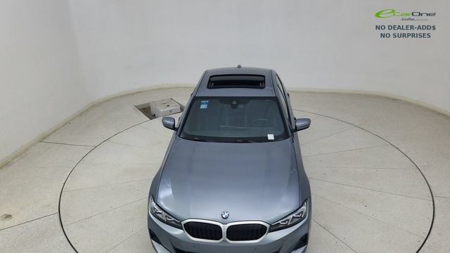 Used 2023 BMW 330i Sedan w/ Driving Assistance Package RWD image 76