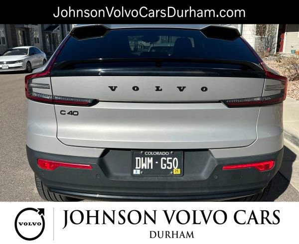 Used 2023 Volvo C40 P8 Recharge Ultimate image 5