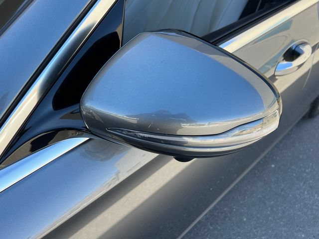 Used 2019 Mercedes-Benz E 300 image 16