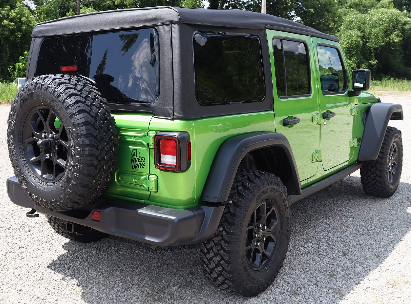 New 2025 Jeep Wrangler Unlimited Sport image 5