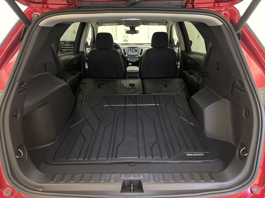 Used 2024 Chevrolet Equinox LT w/ LPO, Floor Liner Package FWD image 7