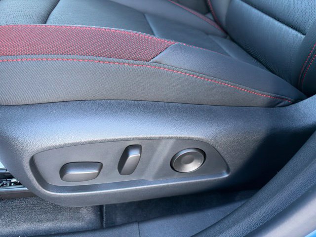 New 2027 Chevrolet Equinox RS w/ Safety and Technology Package AWD/4WD image 22