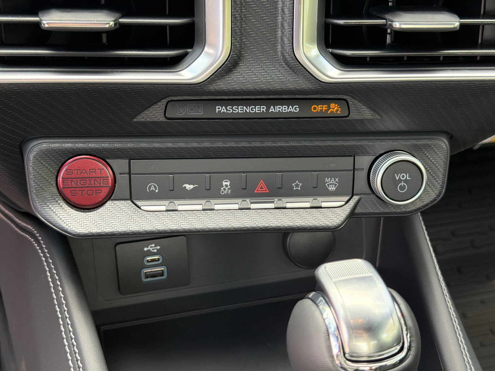 New 2026 Ford Mustang GT Premium w/ GT Performance Package RWD image 29