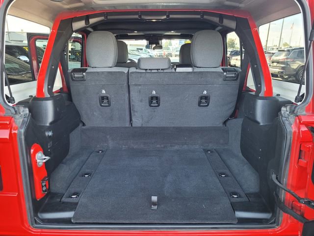 Certified 2025 Jeep Wrangler Unlimited Sahara image 19