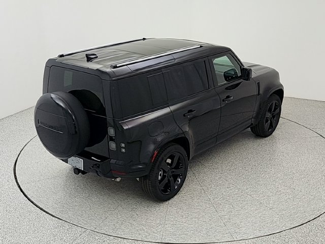 New 2026 Land Rover Defender 110 X-Dynamic SE AWD/4WD image 33
