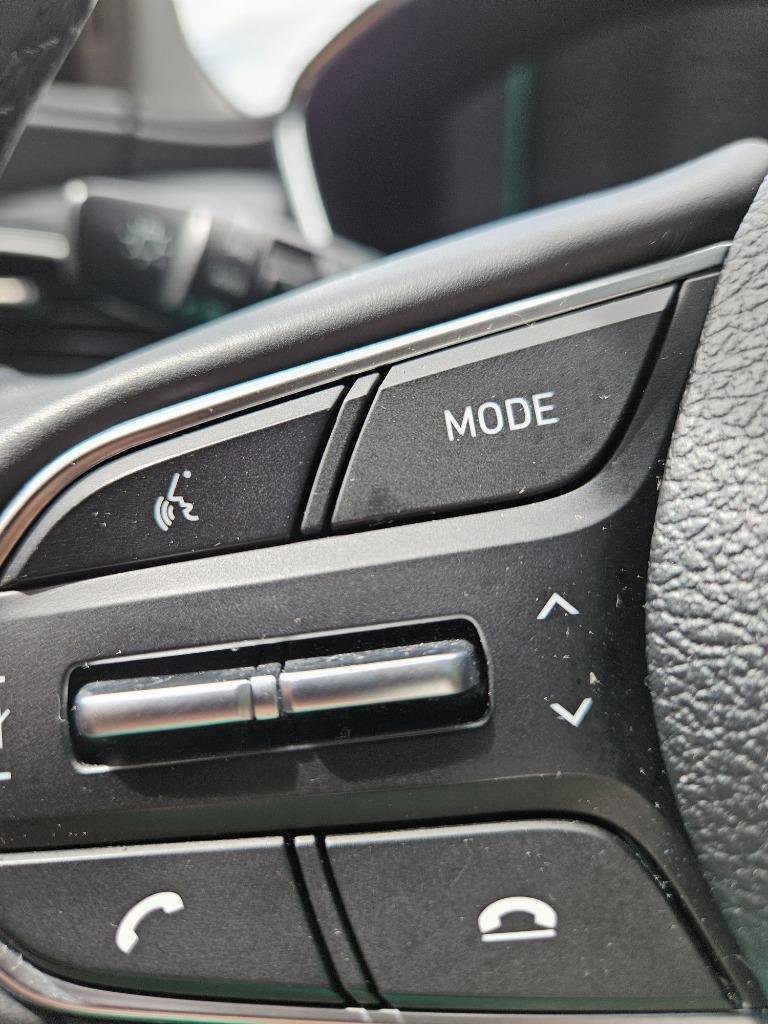 Used 2019 Hyundai Santa Fe FWD image 26