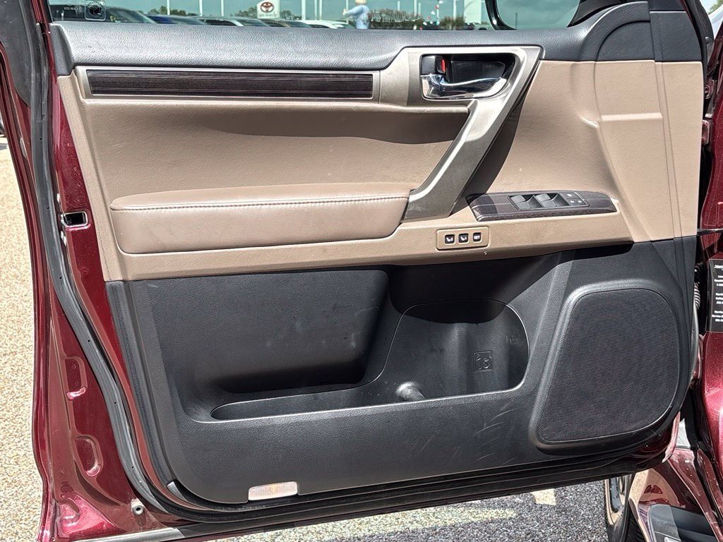 Used 2020 Lexus GX 460 Premium AWD/4WD image 29