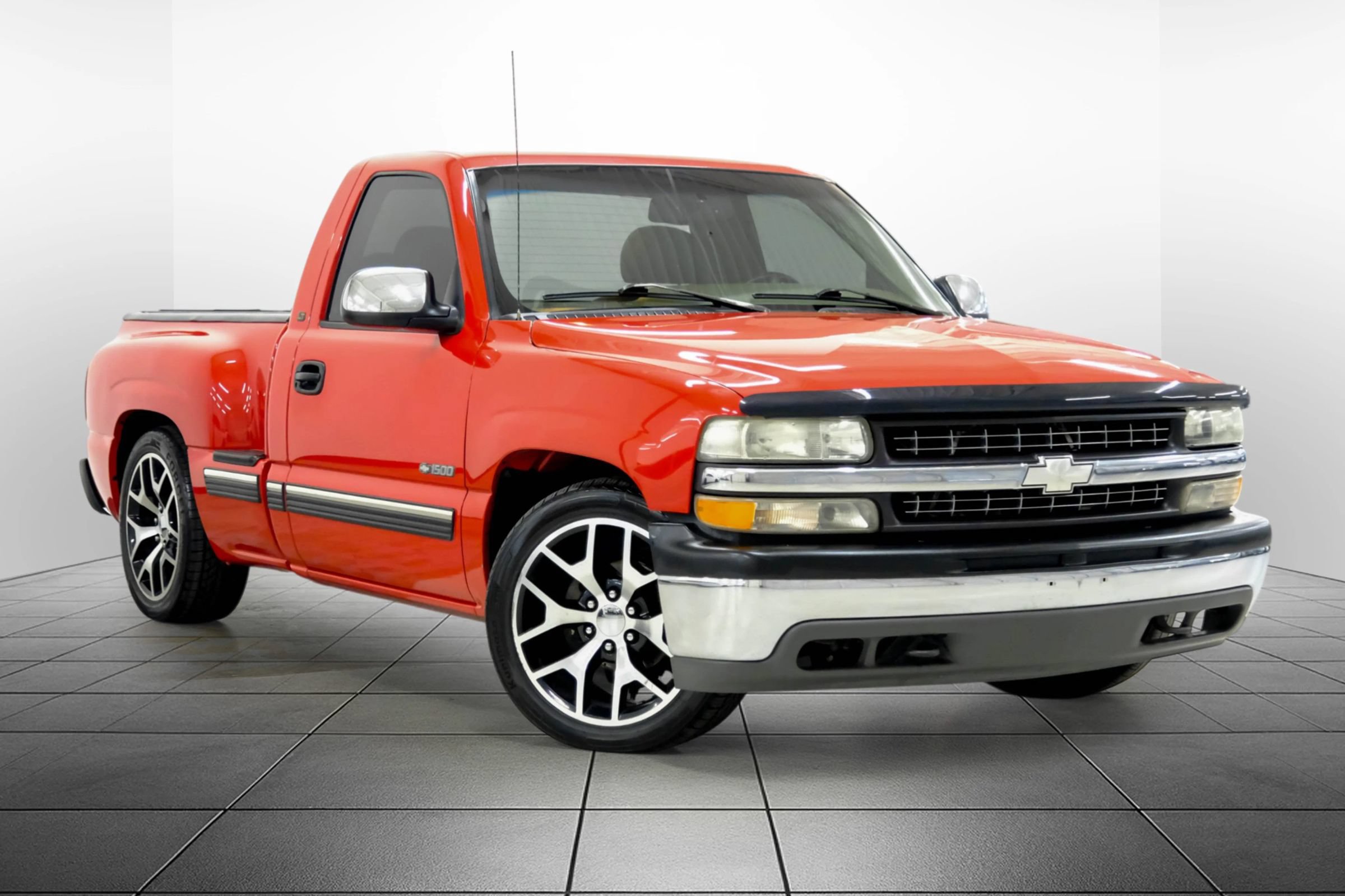 Used 1999 Chevrolet Silverado 1500 LS w/ Firm Ride Suspension Pkg RWD image 6
