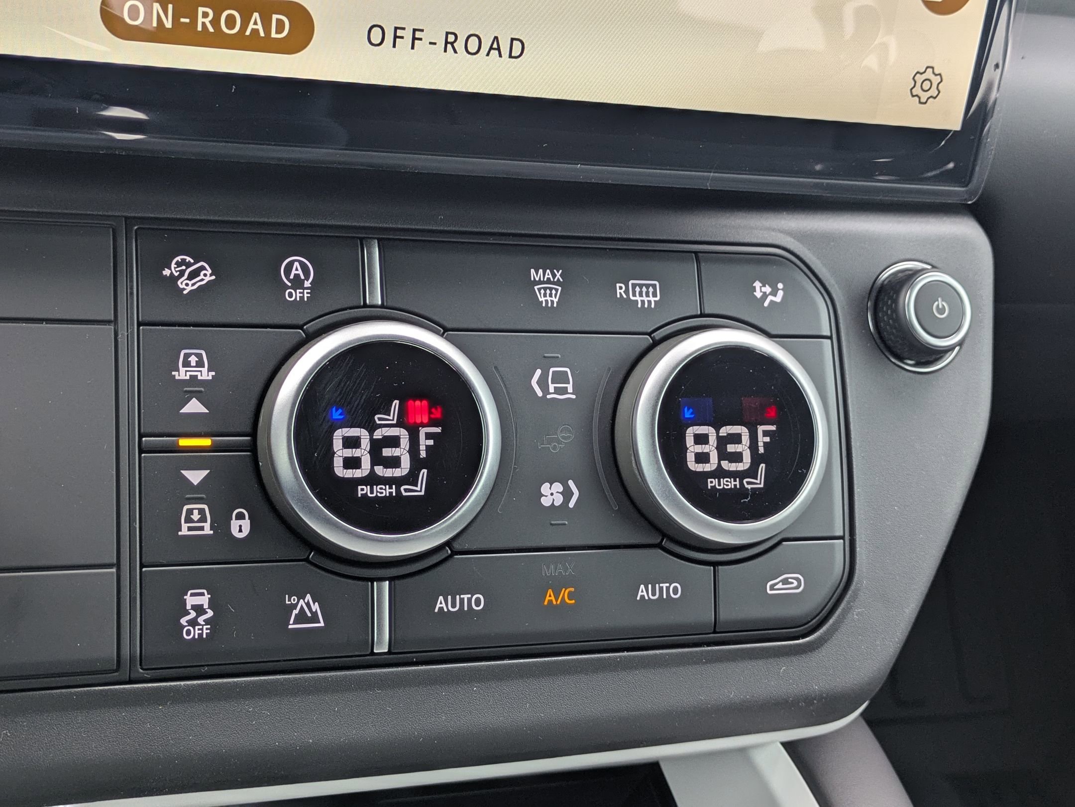 New 2026 Land Rover Defender 110 X-Dynamic SE image 16