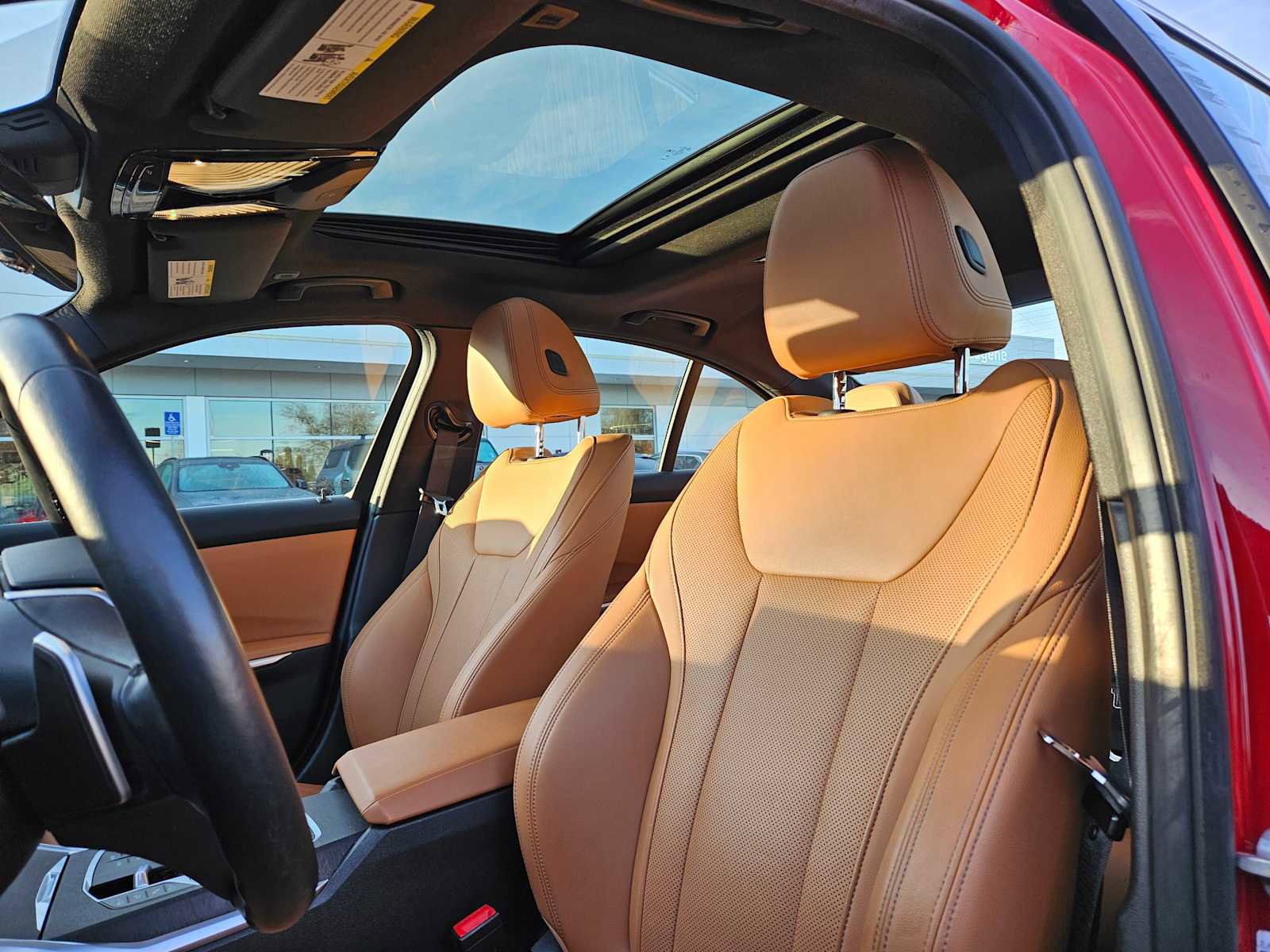 Used 2024 BMW 330i xDrive Sedan w/ Premium Package image 25