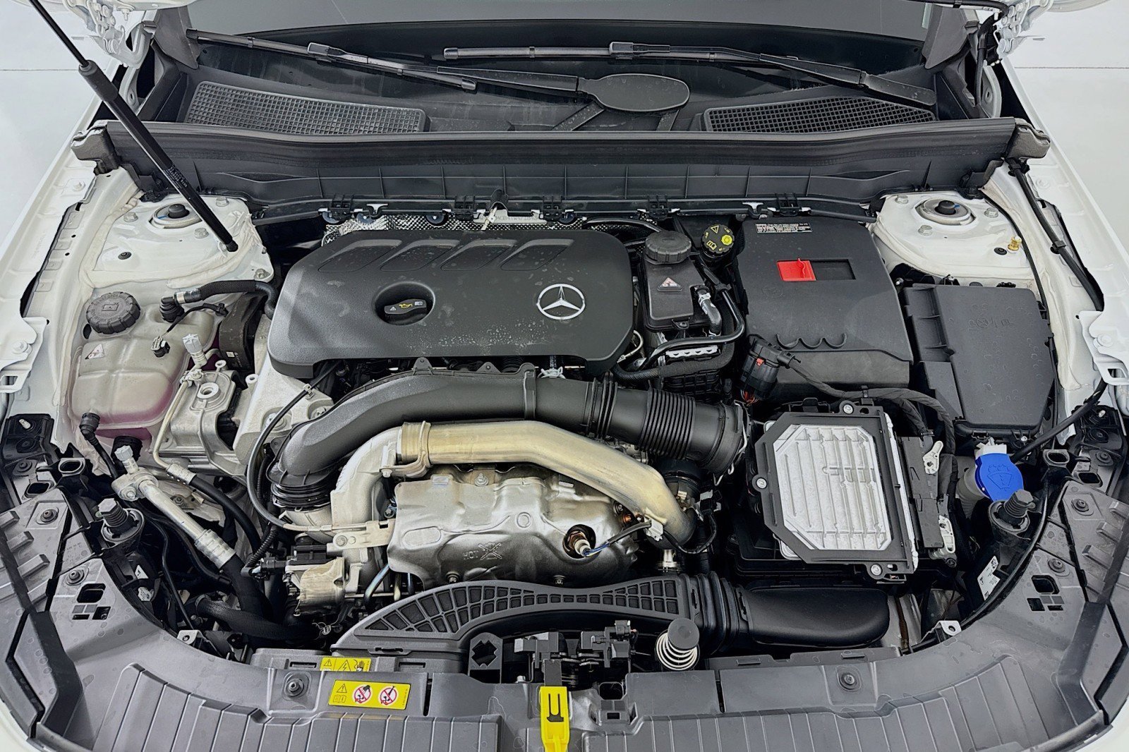 New 2026 Mercedes-Benz GLB 250 image 10