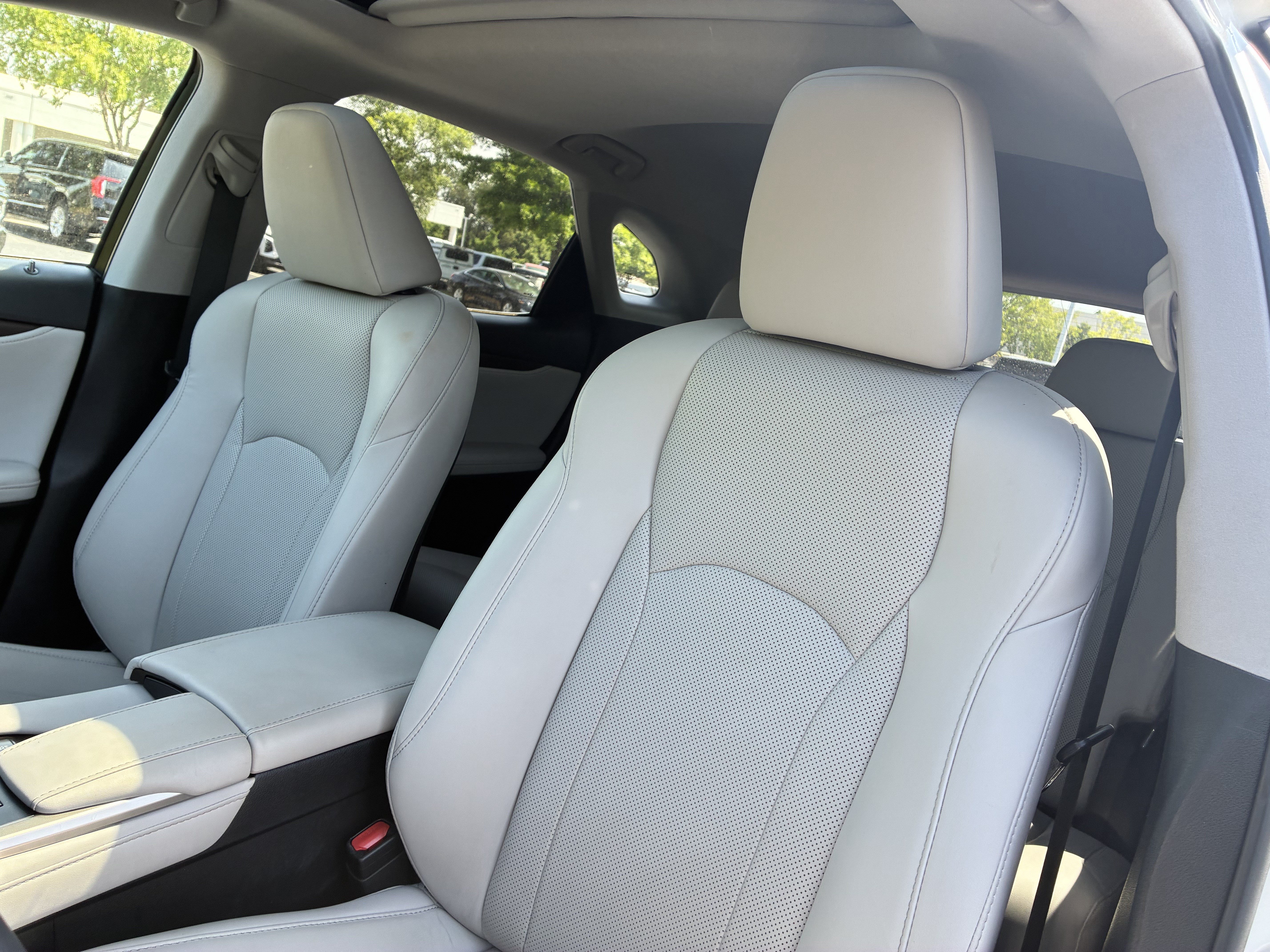Used 2022 Lexus RX 350 FWD w/ Premium Package image 21