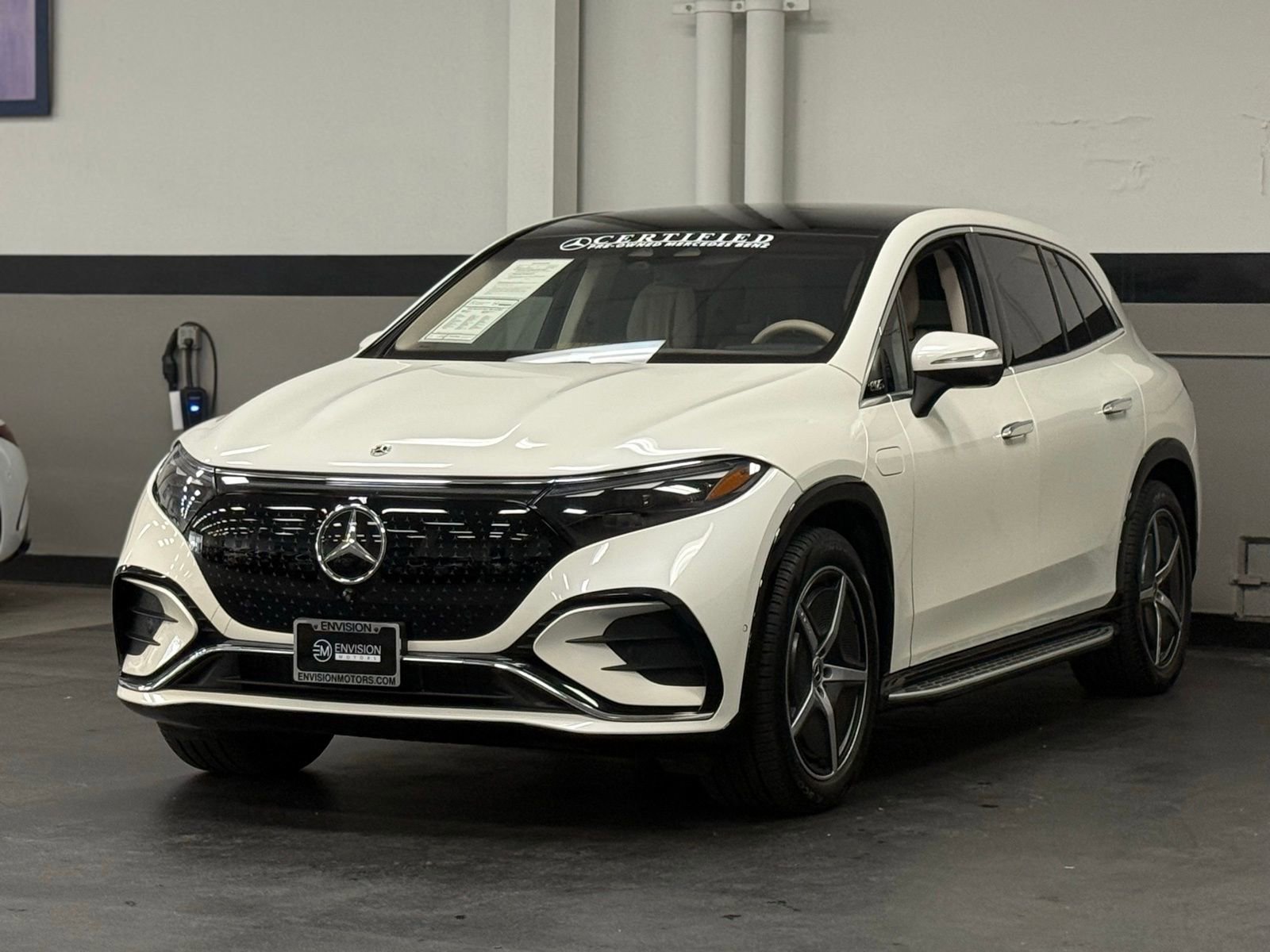 Used 2023 Mercedes-Benz EQS 450+ SUV image 6