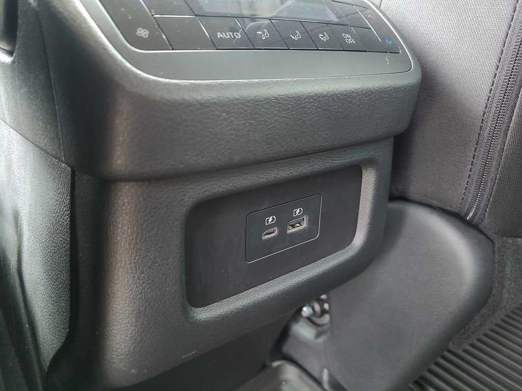 Certified 2024 Nissan Pathfinder SV image 13