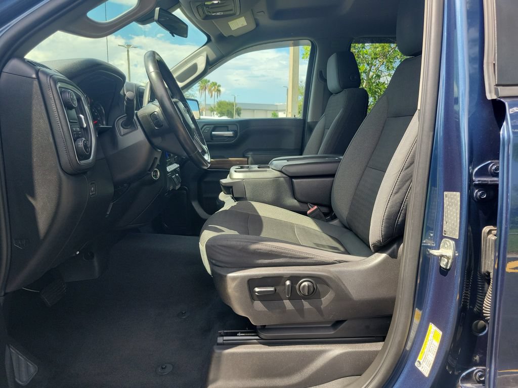 Used 2019 Chevrolet Silverado 1500 RST w/ All-Star Edition RWD image 13
