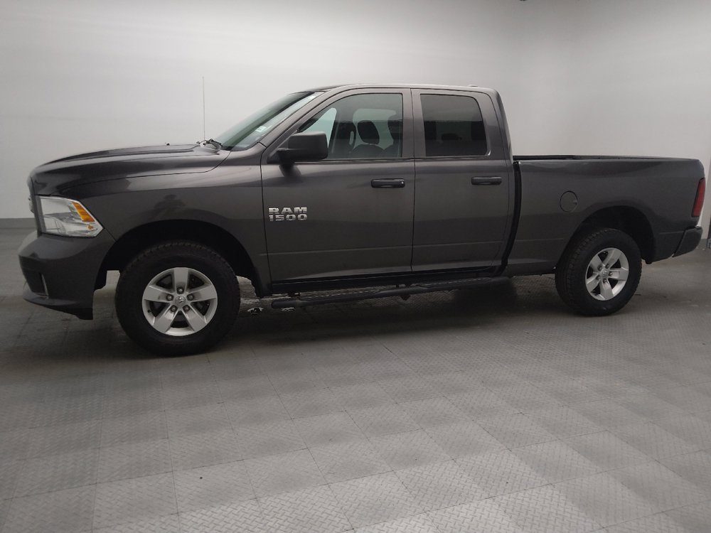 Used 2018 RAM 1500 Express AWD/4WD image 2