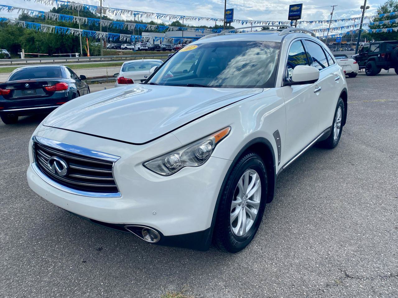 Used 2012 INFINITI FX35 2WD w/ Premium Pkg image 3